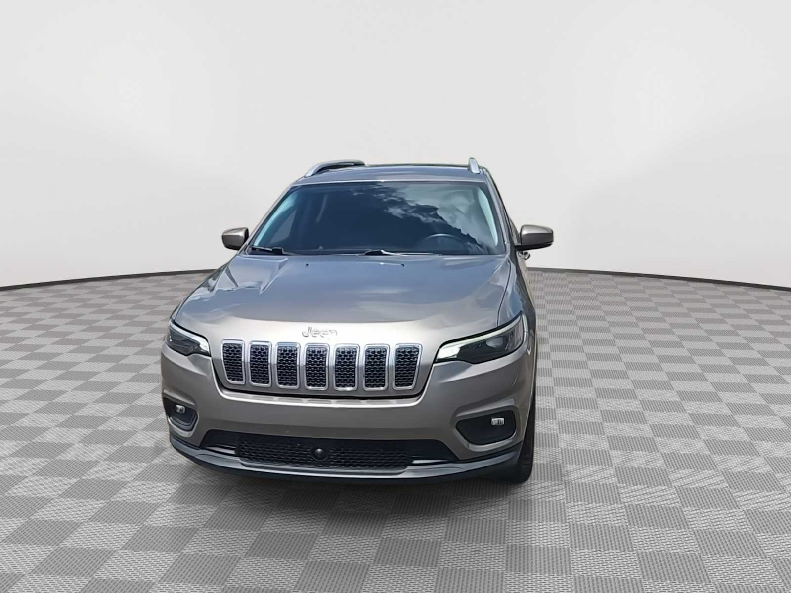 Thumbnail: 2021 Jeep Cherokee - 3