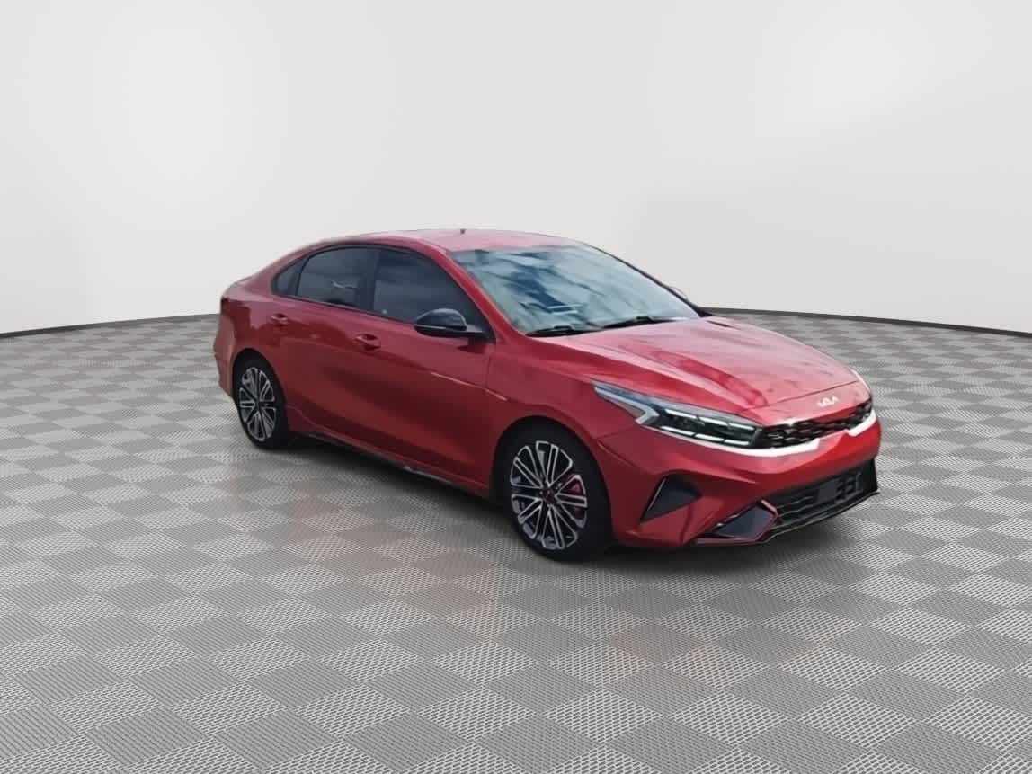 Thumbnail: 2022 Kia Forte - 2