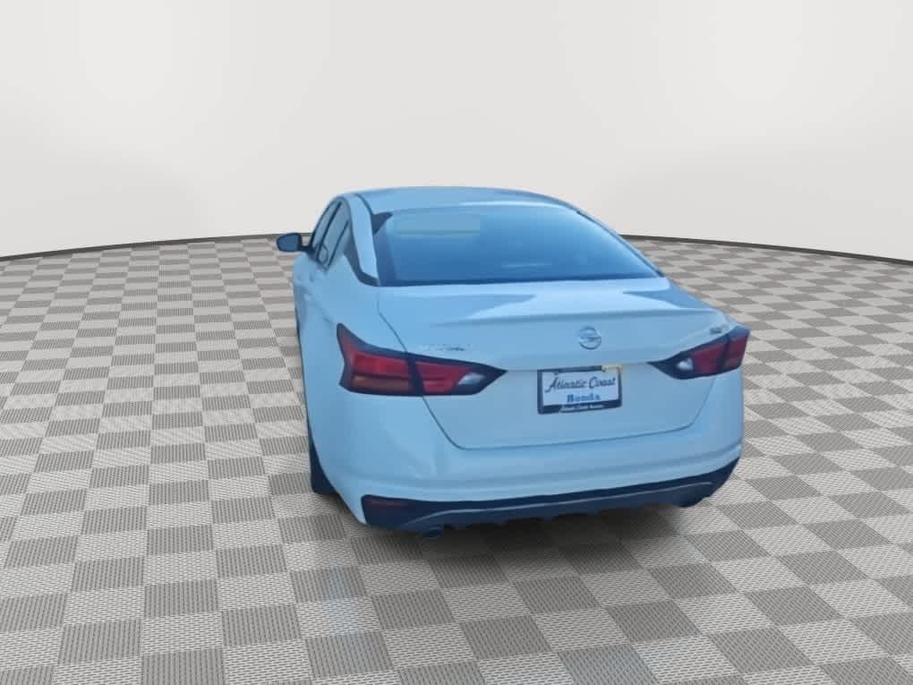 Thumbnail: 2022 Nissan Altima - 7