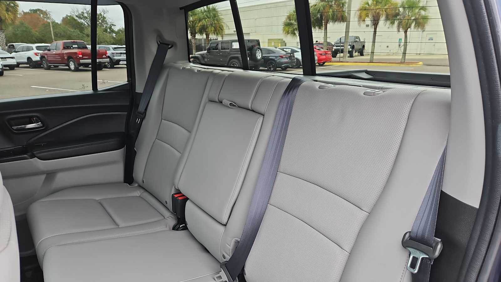 Thumbnail: 2020 Honda Ridgeline - 26