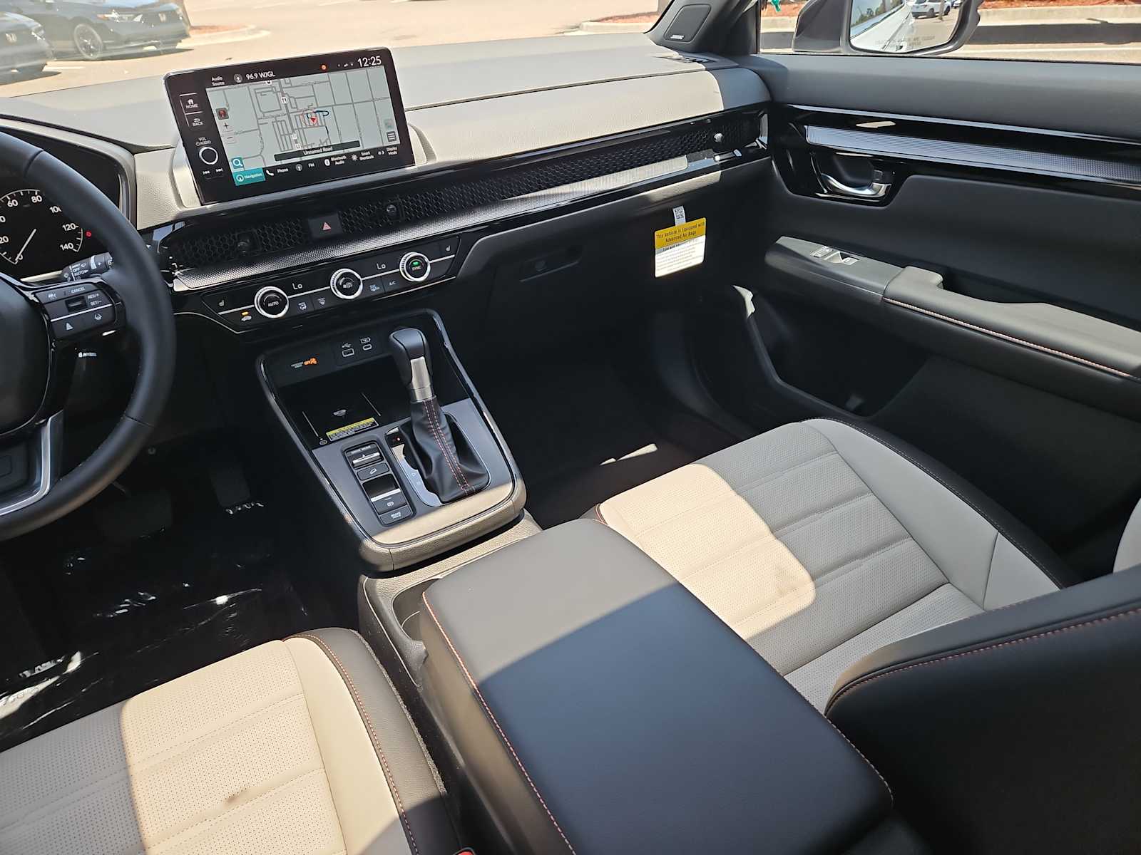 2025 Honda CR-V Sport Touring 22
