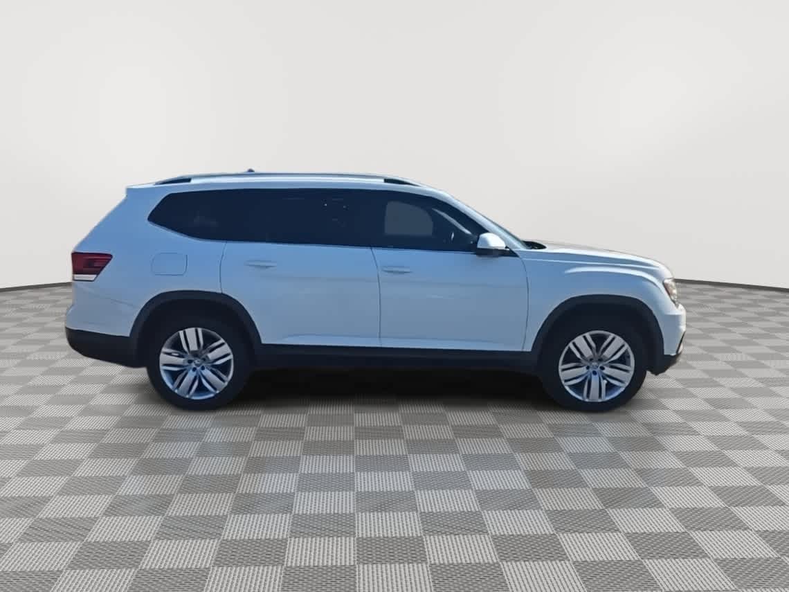 Thumbnail: 2019 Volkswagen Atlas - 9