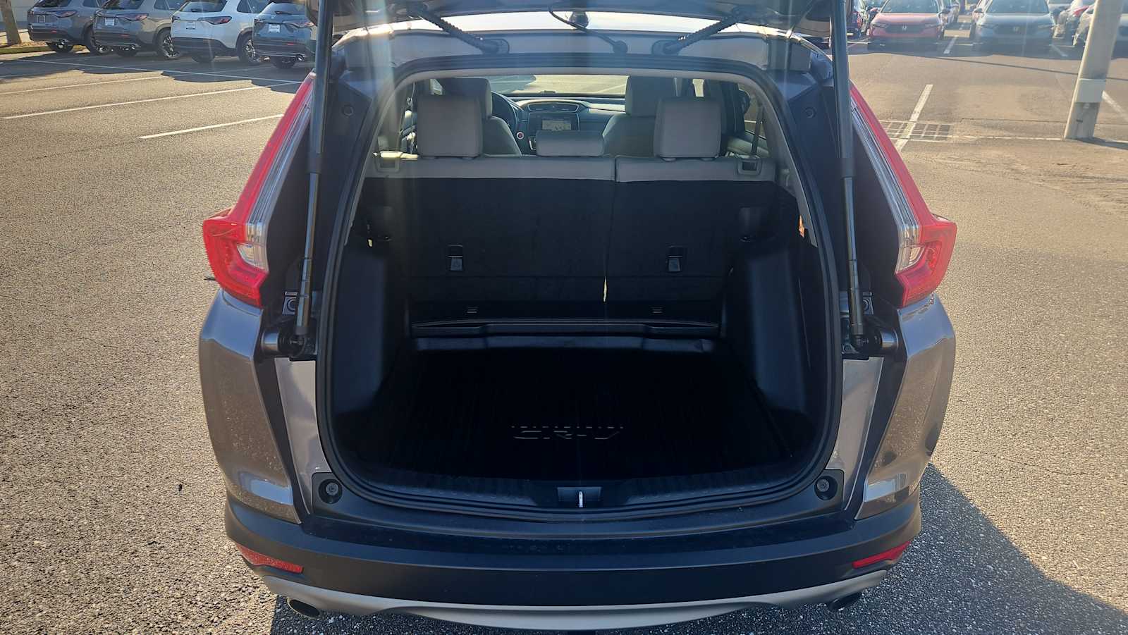 Thumbnail: 2018 Honda CR-V - 21