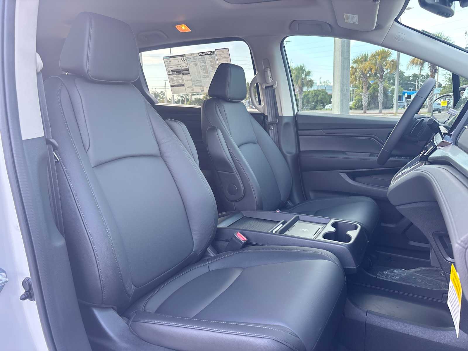 Thumbnail: 2026 Honda Odyssey - 26