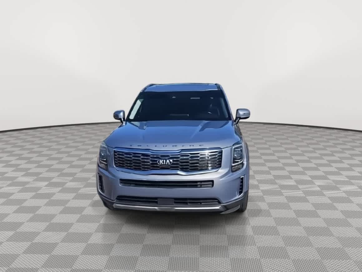 Thumbnail: 2020 Kia Telluride - 3