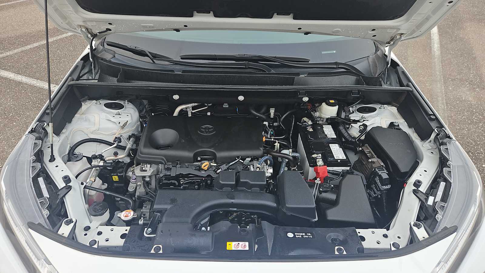 Thumbnail: 2022 Toyota RAV4 - 17