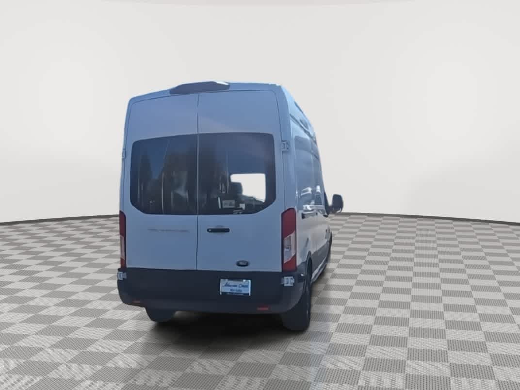 Thumbnail: 2018 Ford Transit Series - 8