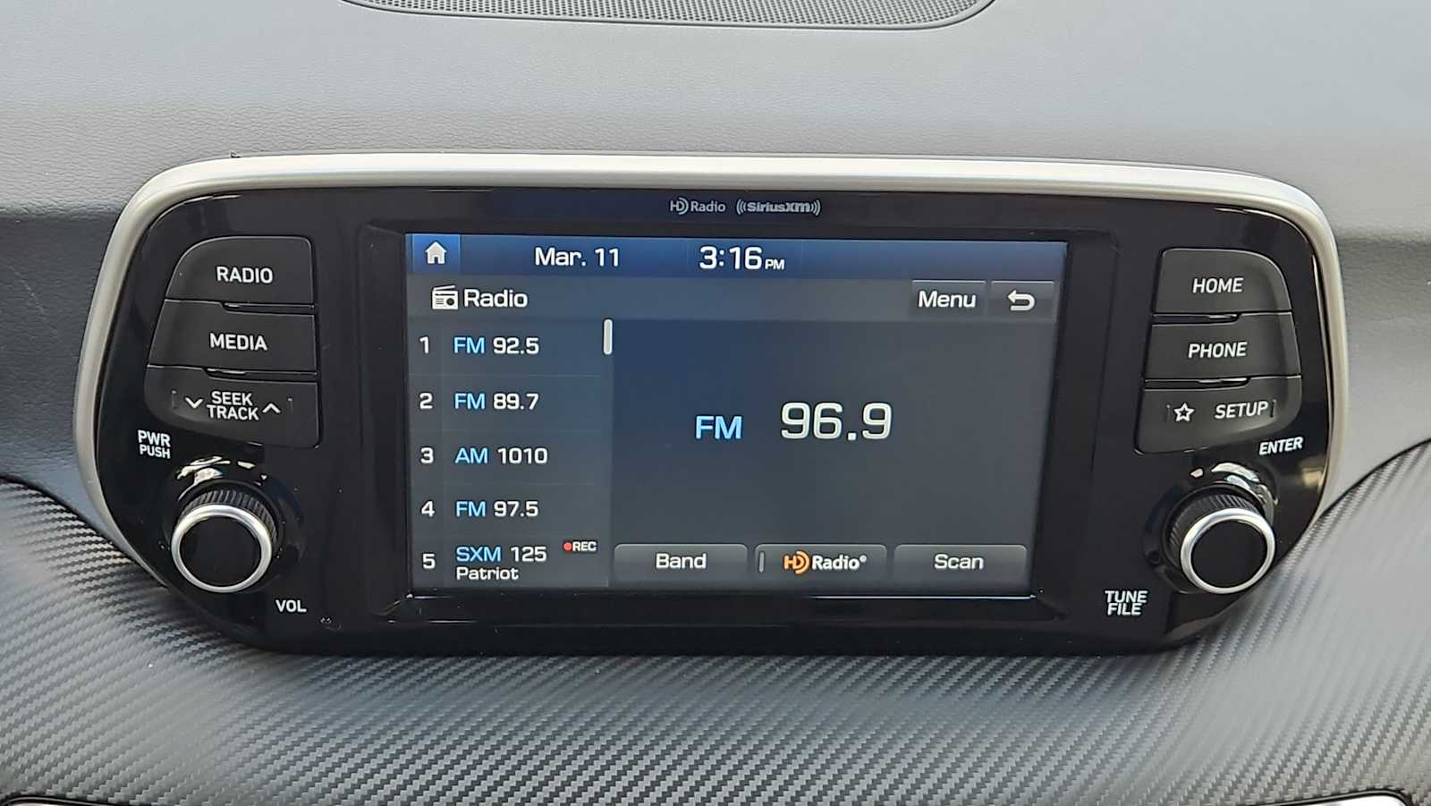 Thumbnail: 2019 Hyundai Tucson - 12