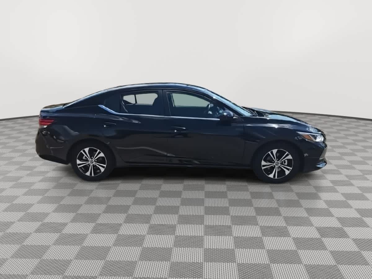 Thumbnail: 2022 Nissan Sentra - 9