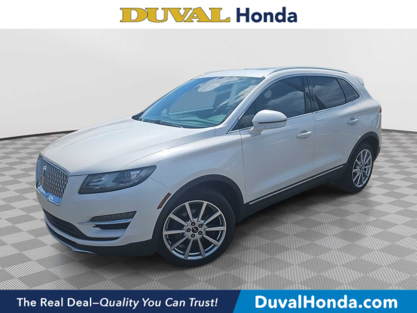 2019 Lincoln MKC Reserve Hero Image