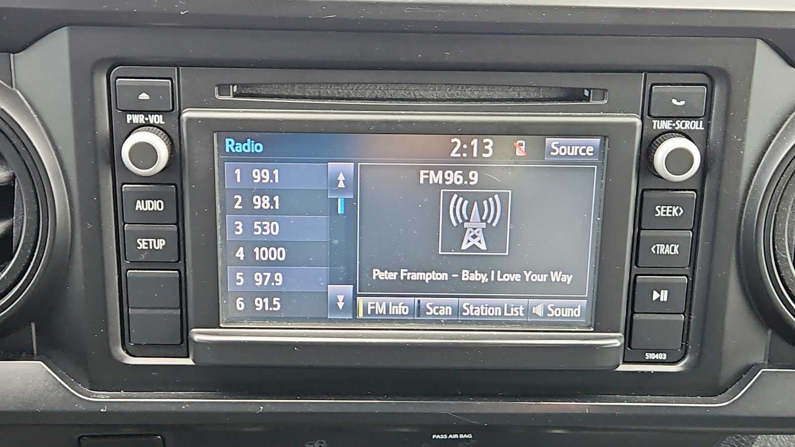 Thumbnail: 2019 Toyota Tacoma - 13