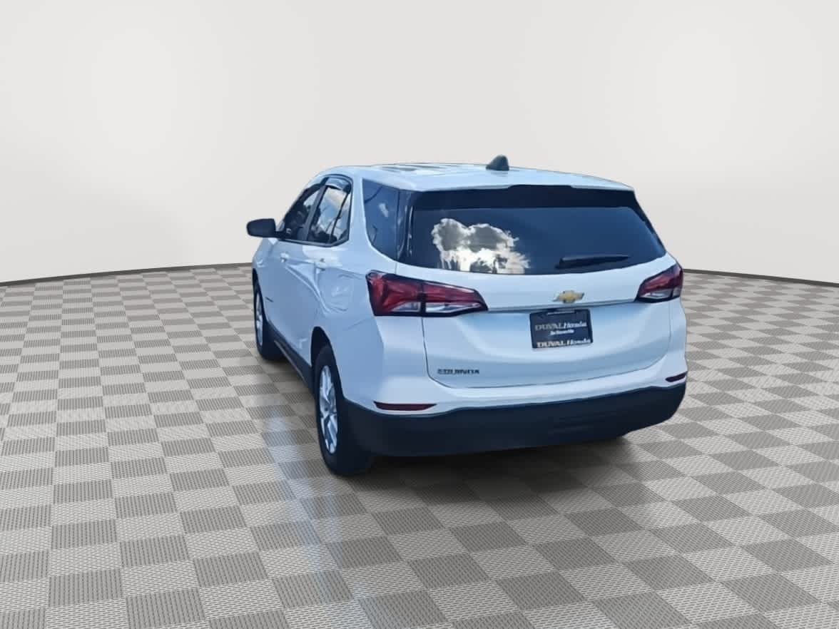 Thumbnail: 2022 Chevrolet Equinox - 7