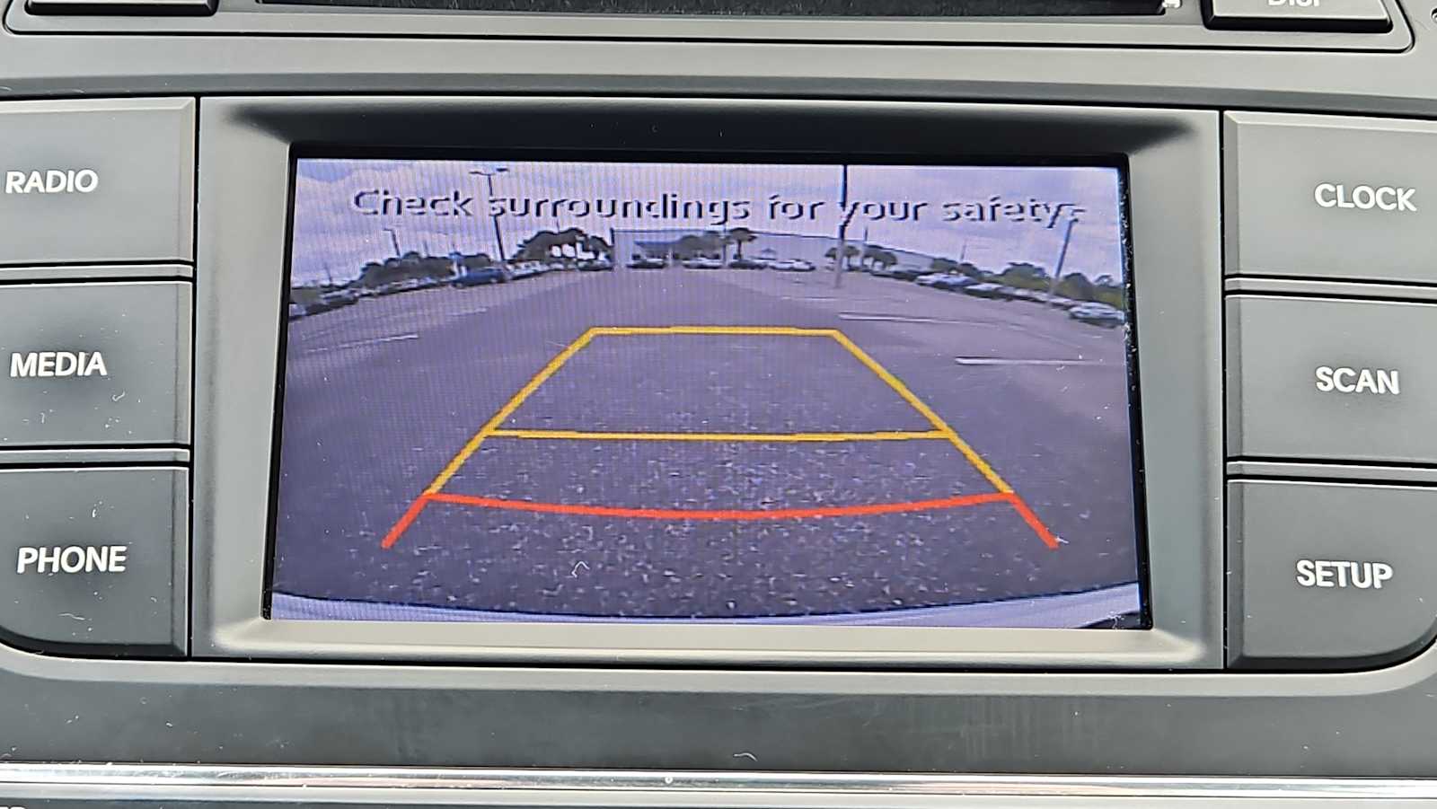 Thumbnail: 2018 Hyundai Santa Fe - 21