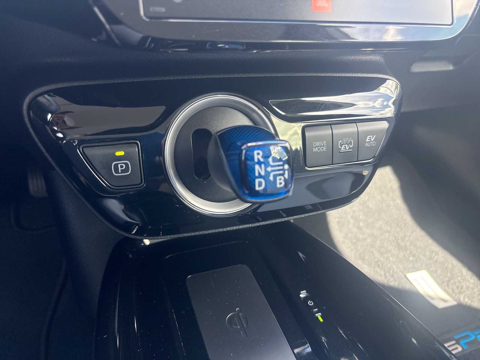 Thumbnail: 2020 Toyota Prius Prime - 20
