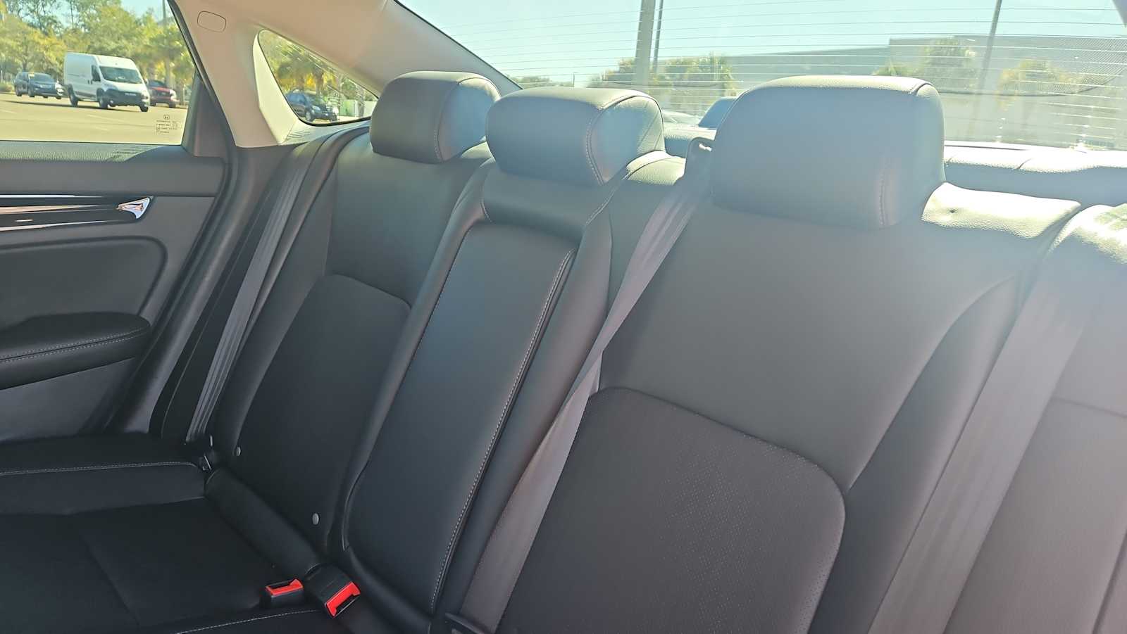 Thumbnail: 2023 Honda Civic - 25