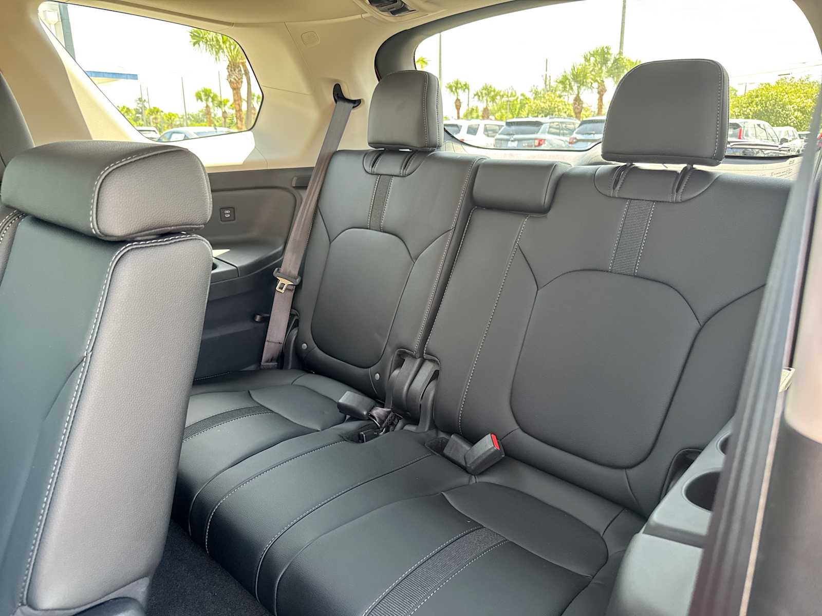 Thumbnail: 2026 Honda Pilot - 25