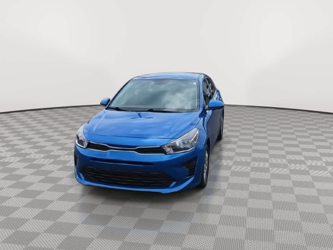 Thumbnail: 2023 Kia Rio - 3