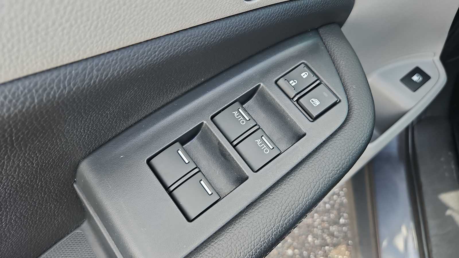 Thumbnail: 2023 Honda Ridgeline - 15