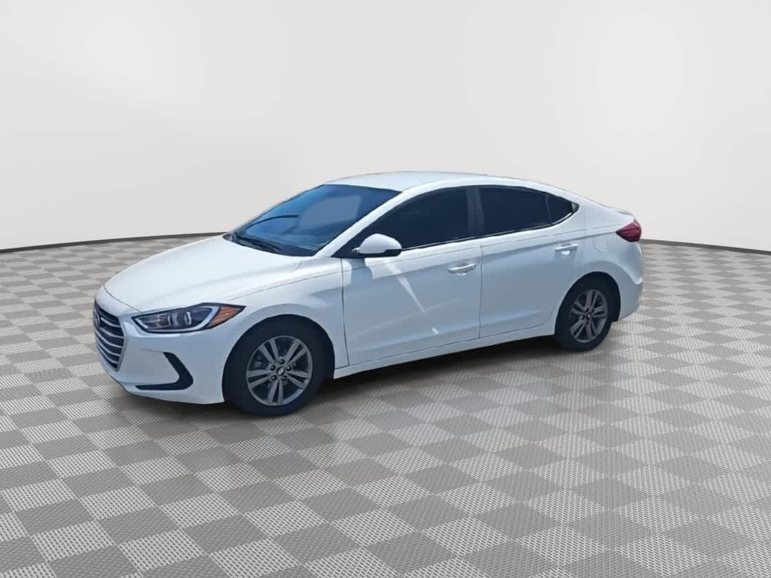 Thumbnail: 2017 Hyundai Elantra - 4