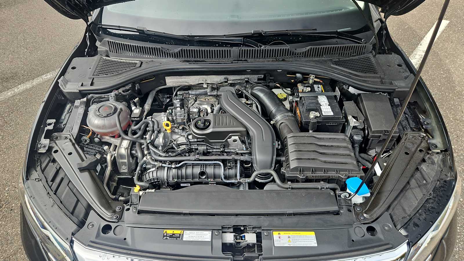 Thumbnail: 2023 Volkswagen Jetta - 17