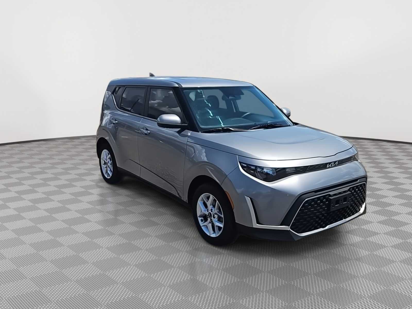Thumbnail: 2023 Kia Soul - 2