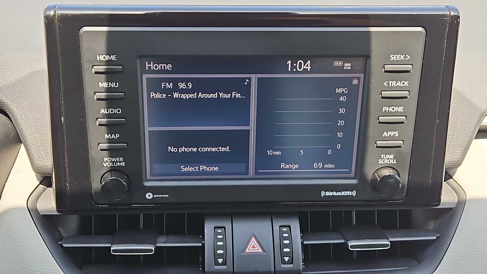 Thumbnail: 2021 Toyota RAV4 - 20