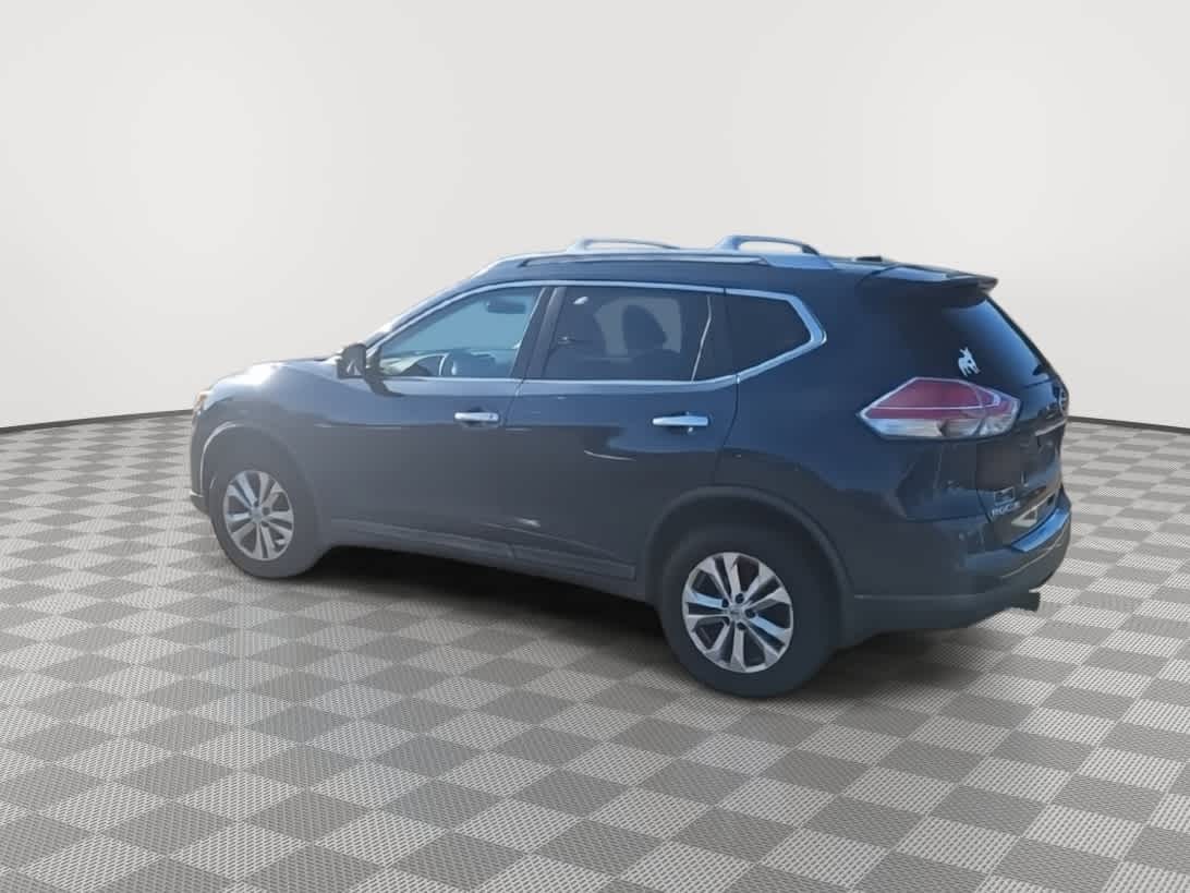Thumbnail: 2015 Nissan Rogue - 6