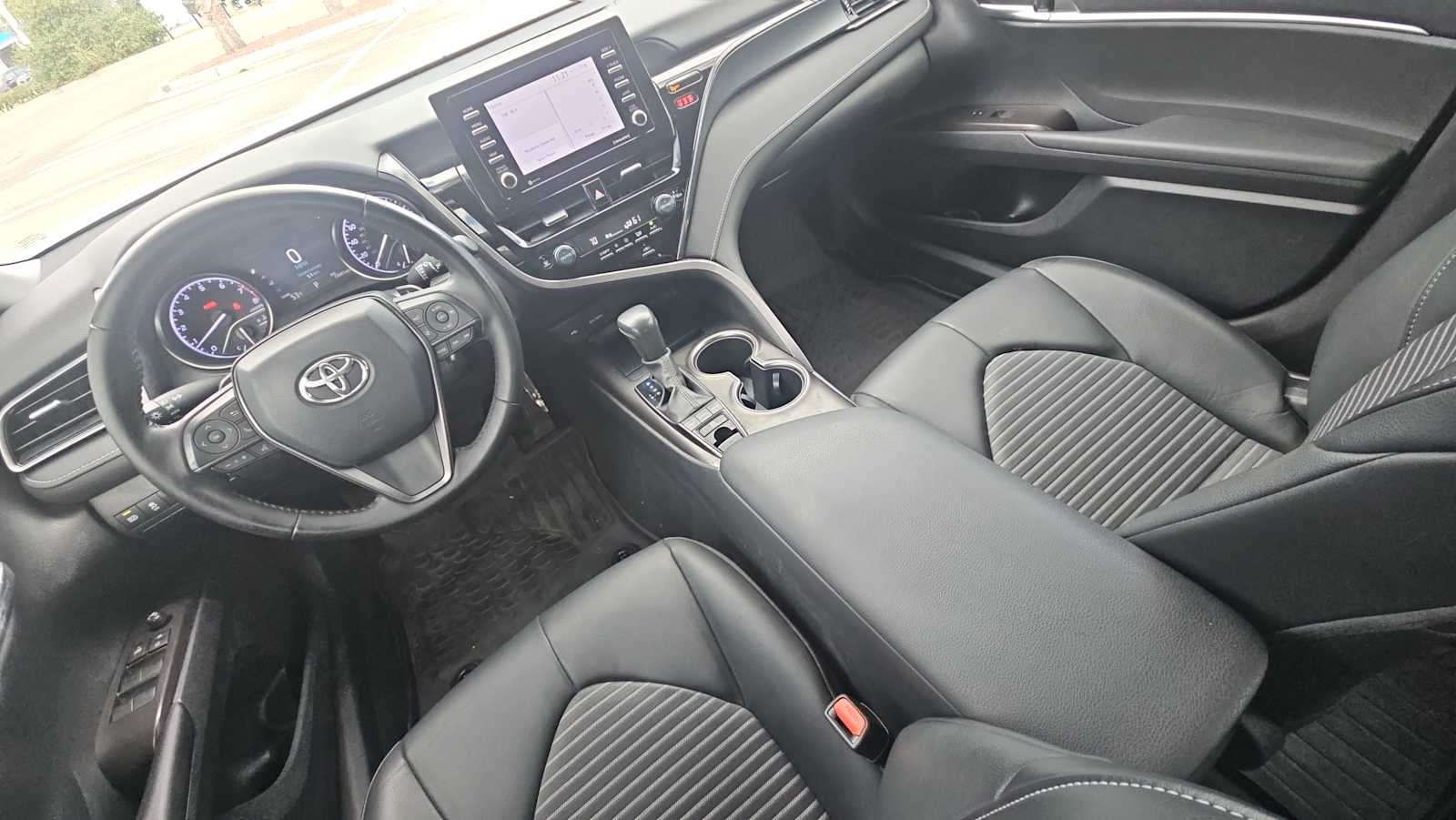 Thumbnail: 2023 Toyota Camry - 22