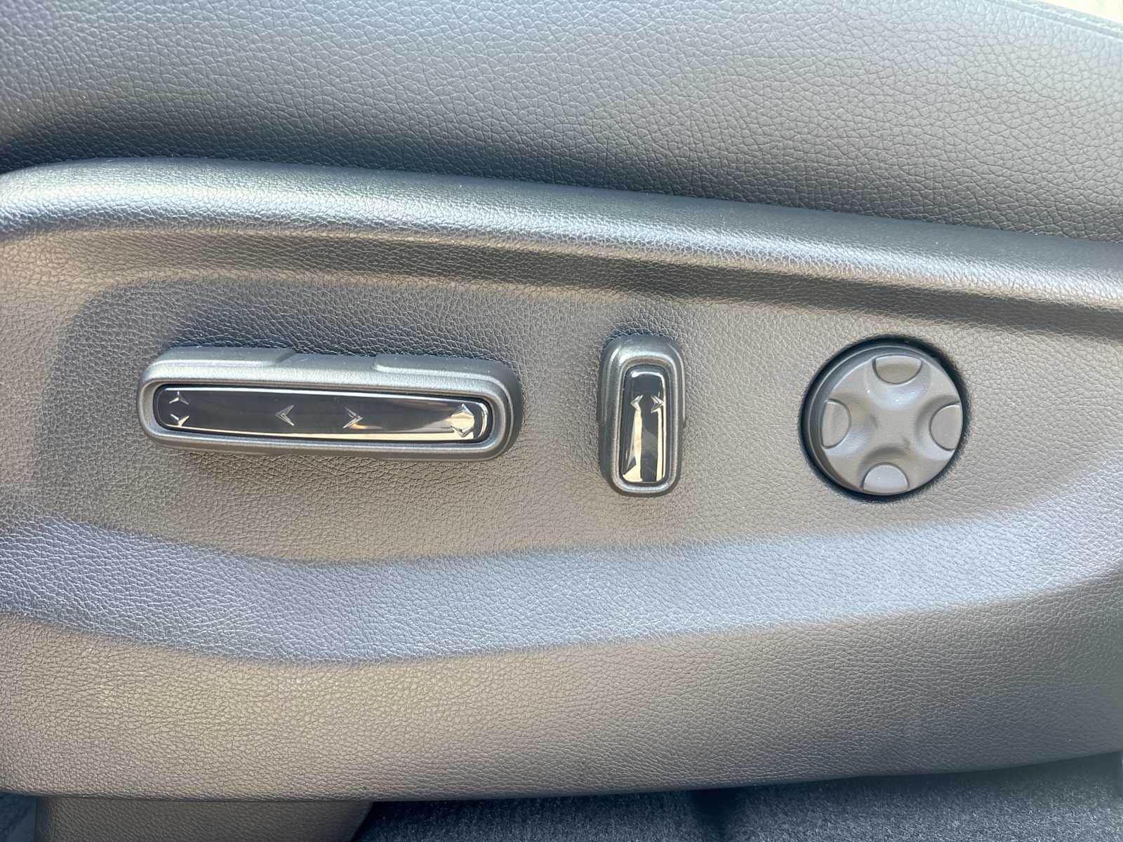 Thumbnail: 2026 Honda Odyssey - 13