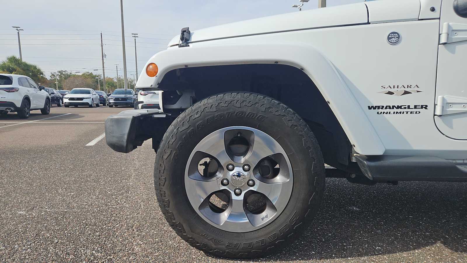 Thumbnail: 2017 Jeep Wrangler - 18