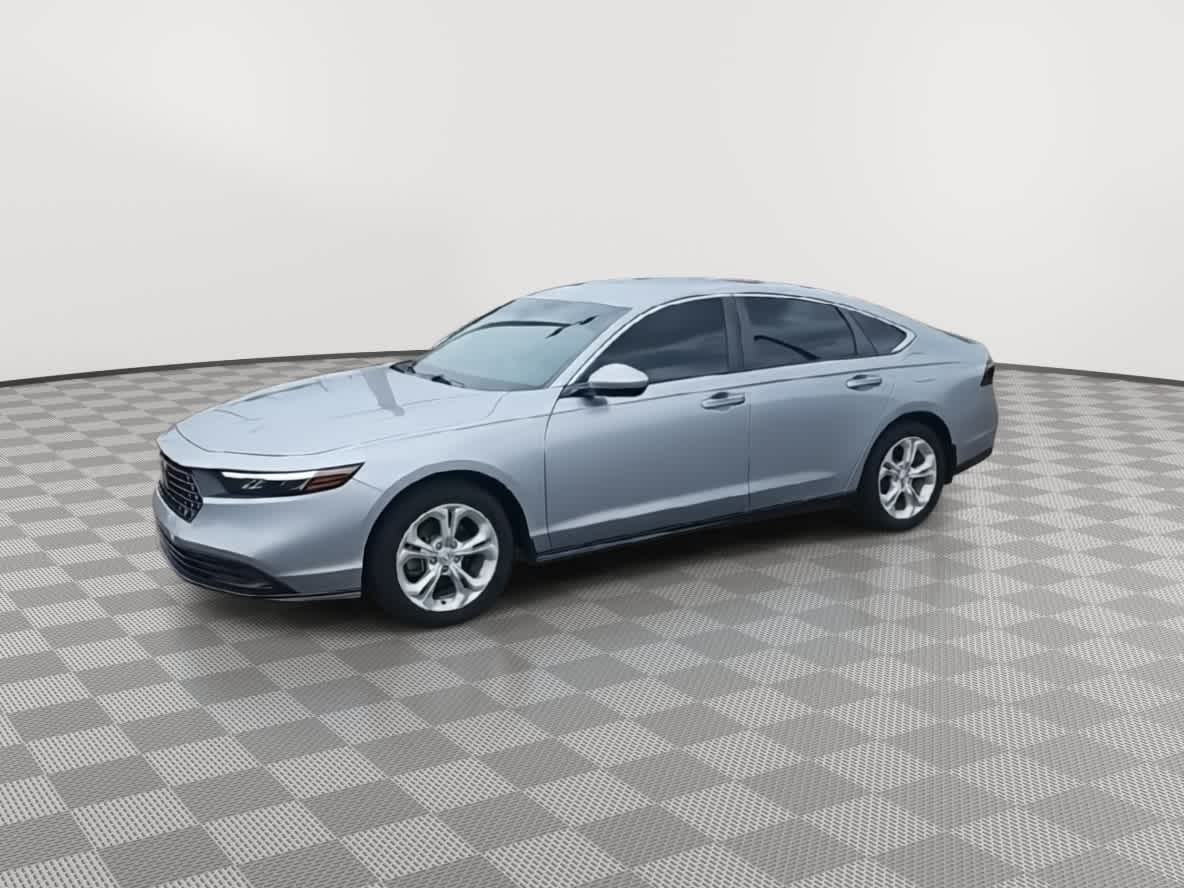 2023 Honda Accord LX photo 4