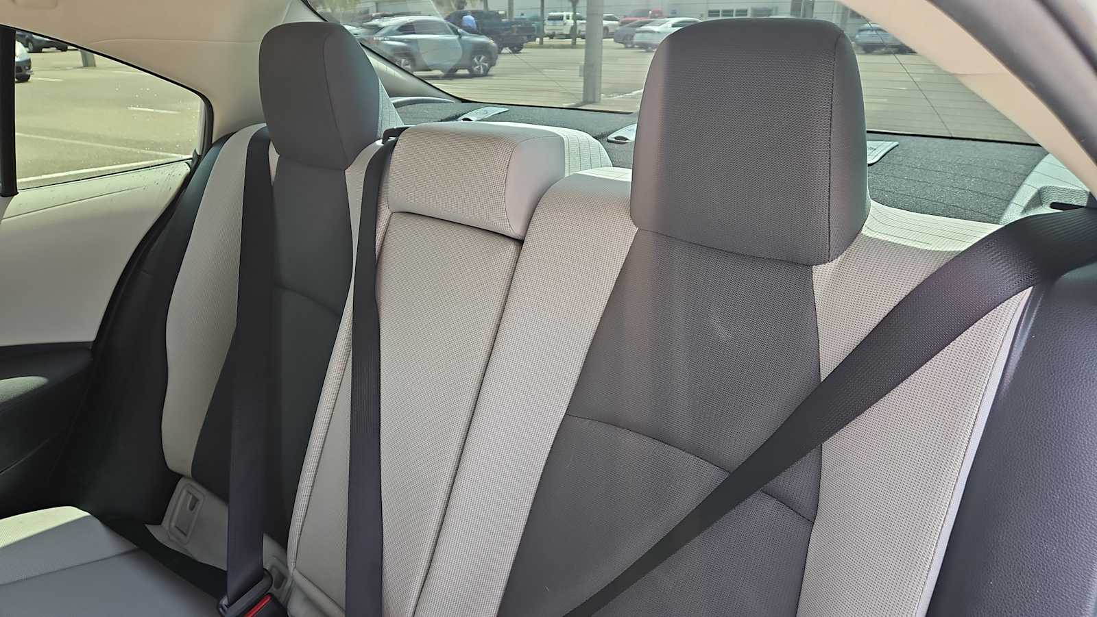 Thumbnail: 2022 Toyota Corolla - 23