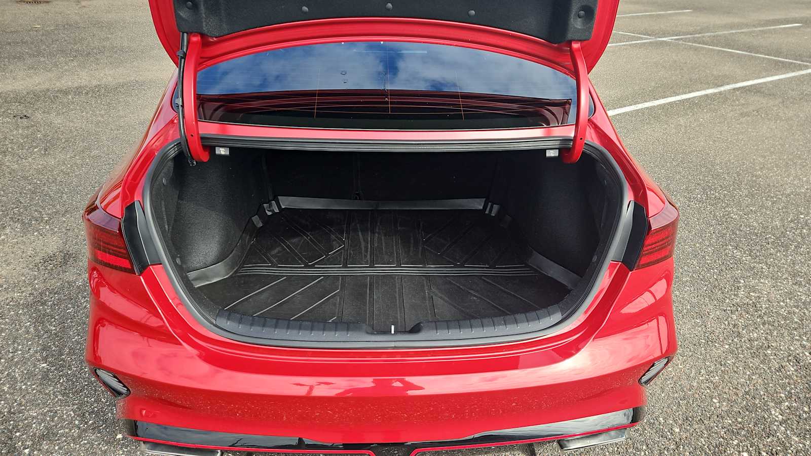 Thumbnail: 2022 Kia Forte - 20