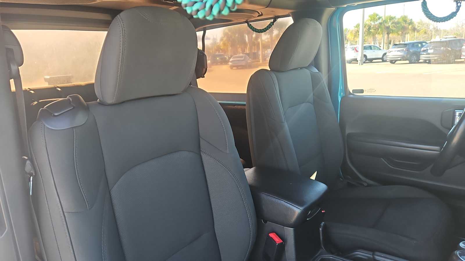 Thumbnail: 2020 Jeep Wrangler - 24