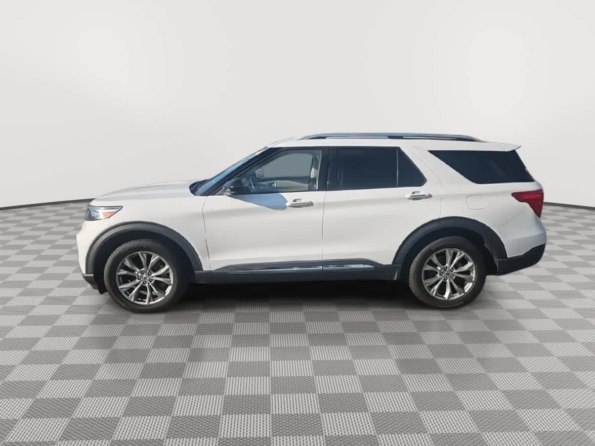 Thumbnail: 2023 Ford Explorer - 5