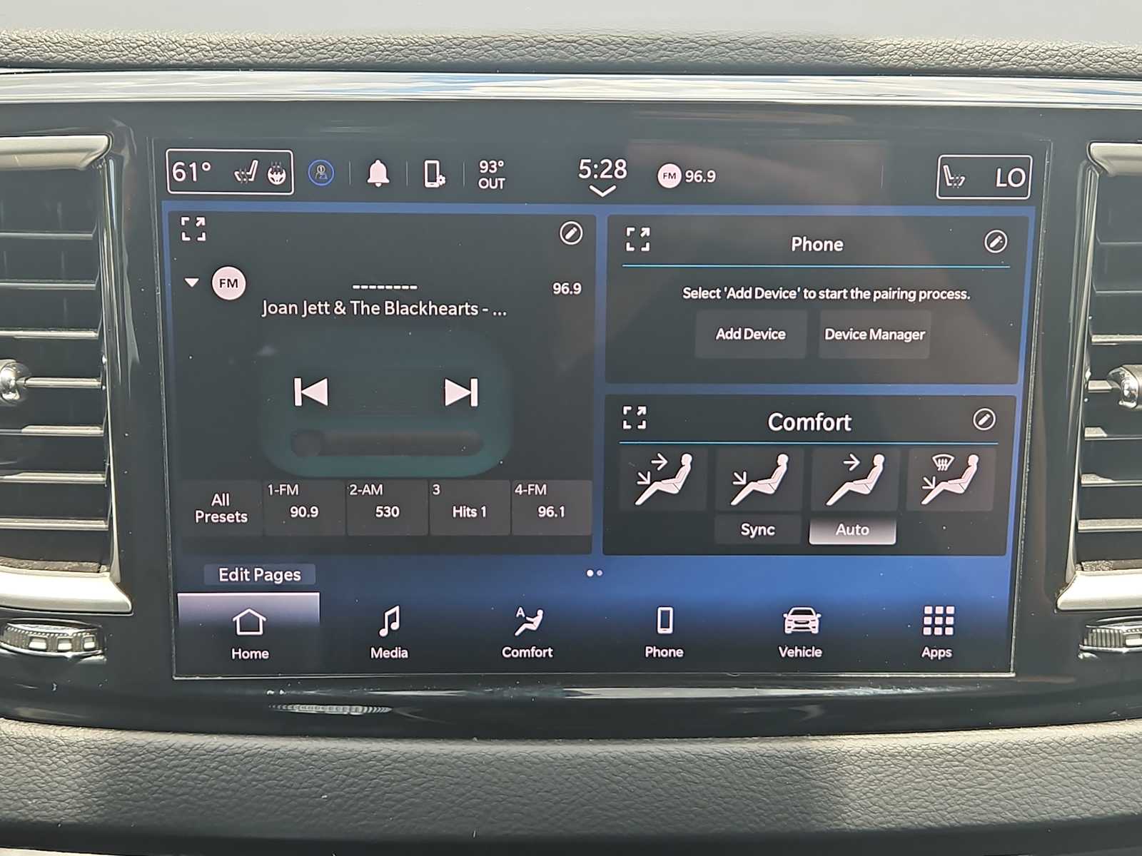 2022 Chrysler Pacifica Touring L 19