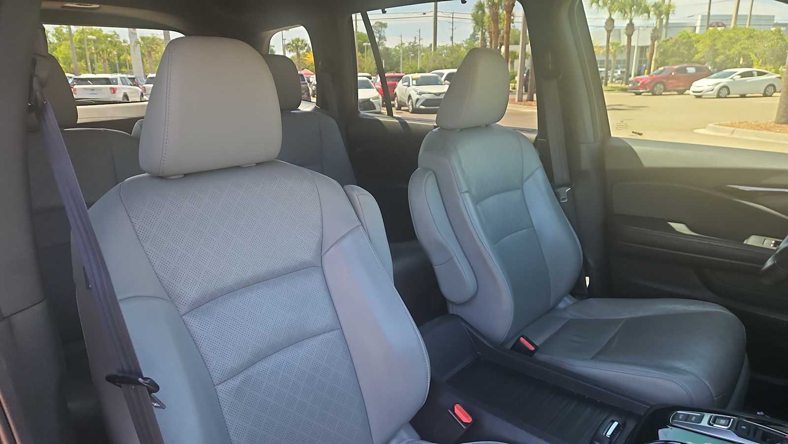 Thumbnail: 2020 Honda Passport - 26