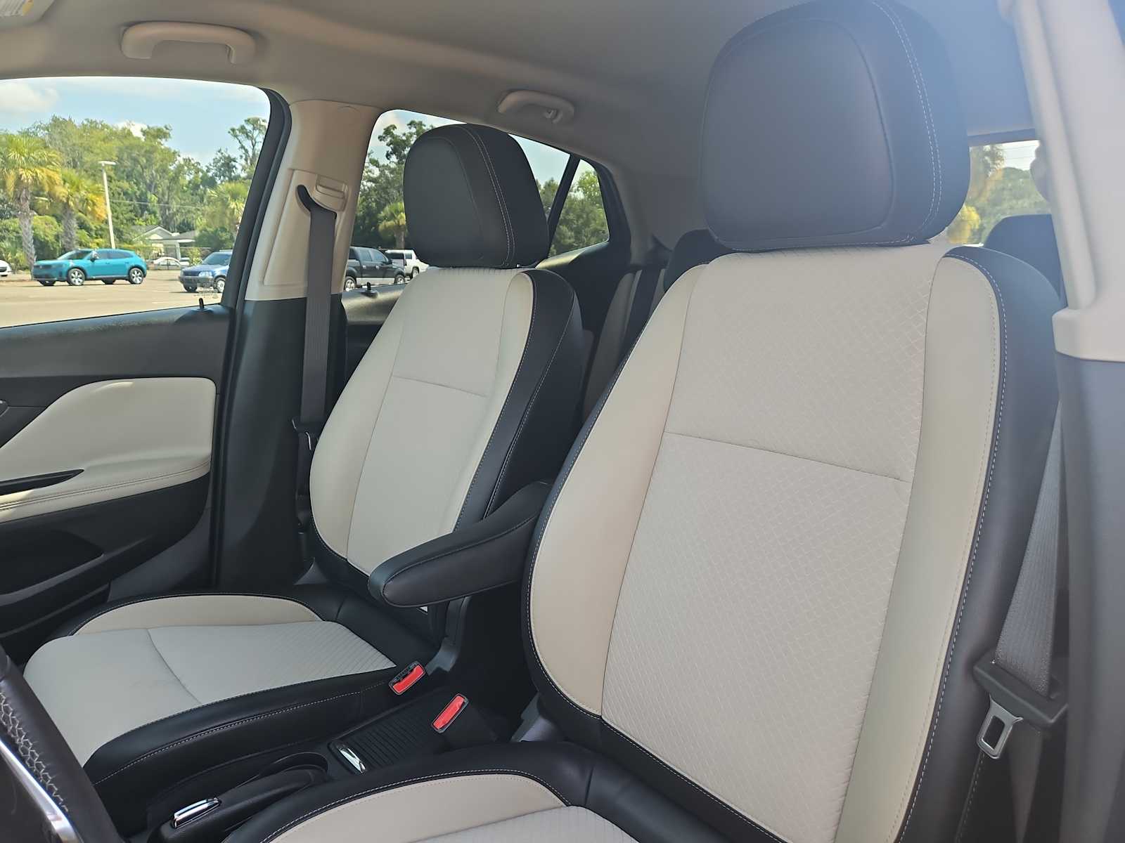 Thumbnail: 2020 Buick Encore - 13
