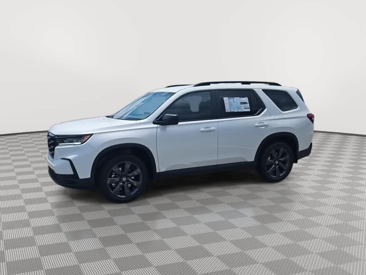 2025 Honda Pilot Sport photo 3