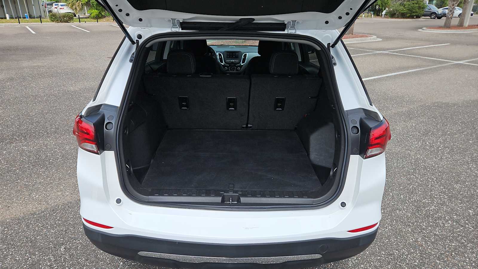 Thumbnail: 2022 Chevrolet Equinox - 20