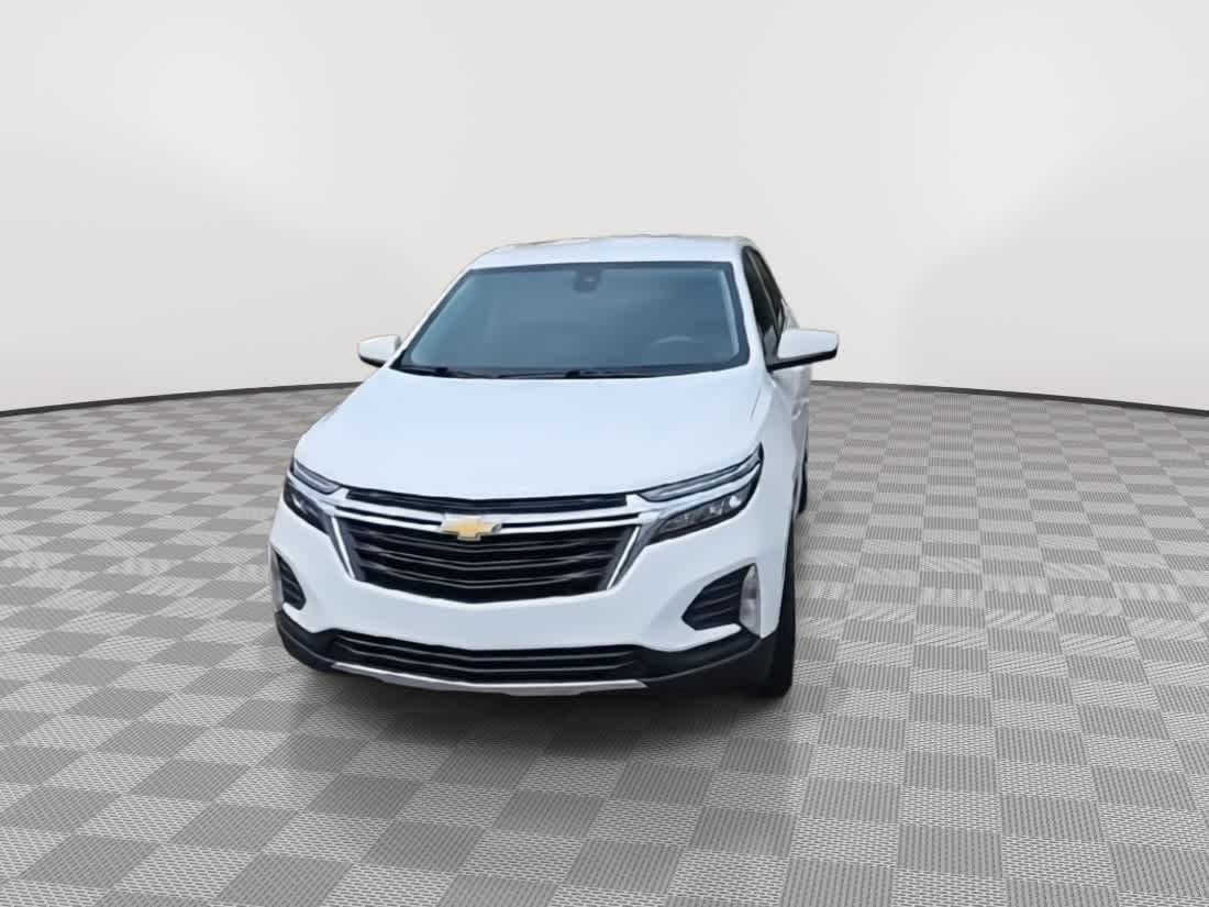 Thumbnail: 2022 Chevrolet Equinox - 3