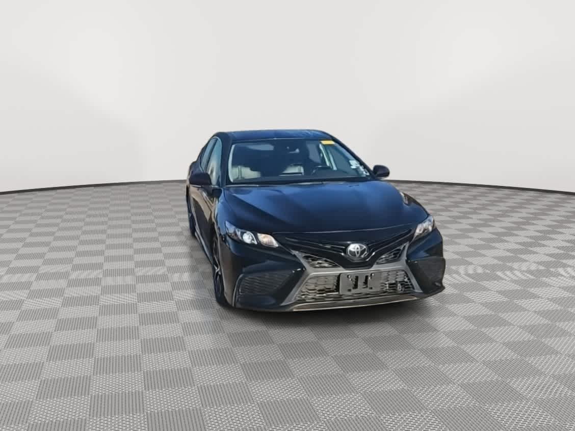 Thumbnail: 2023 Toyota Camry - 3