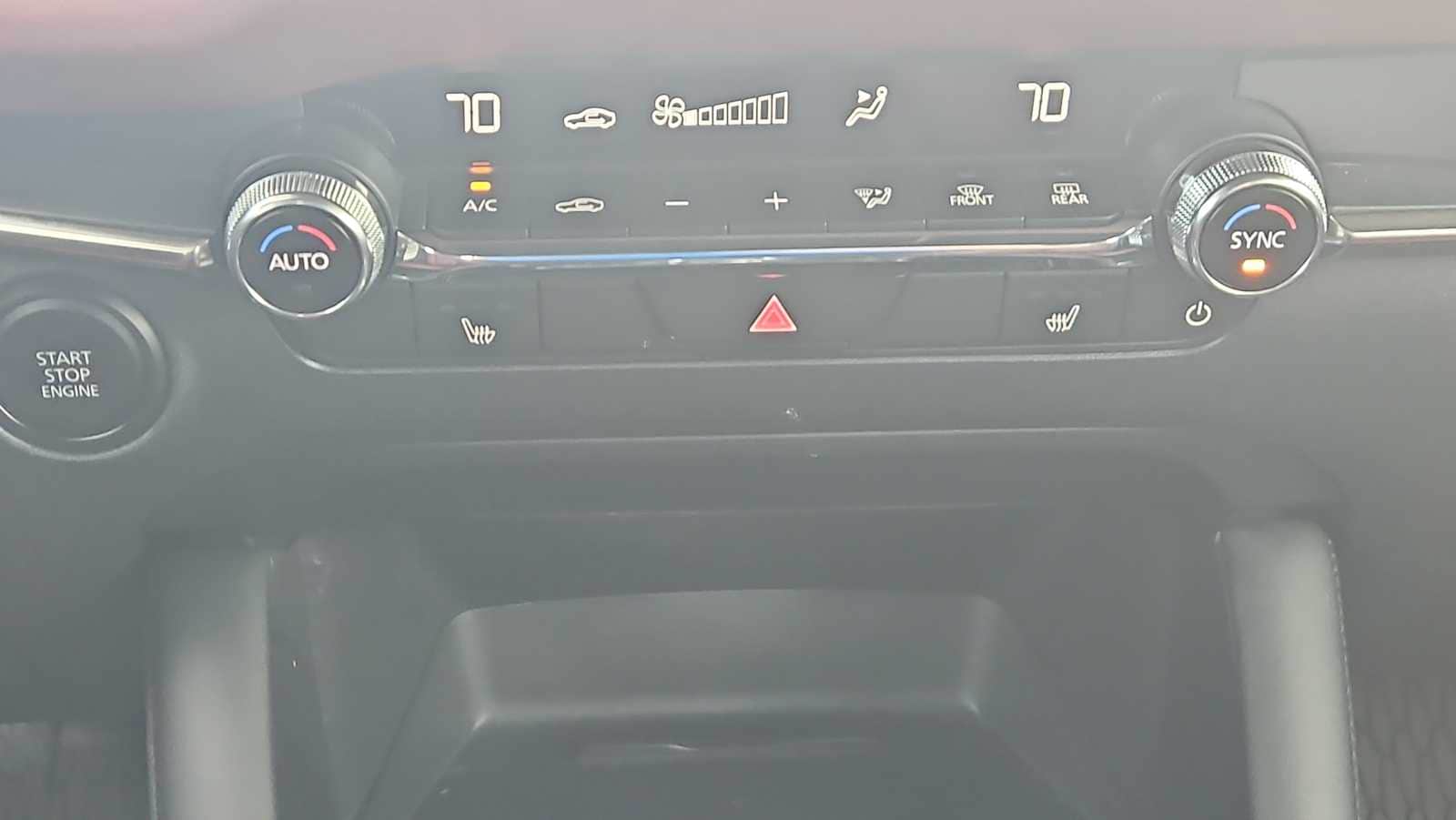 Thumbnail: 2025 Mazda Mazda3 - 17