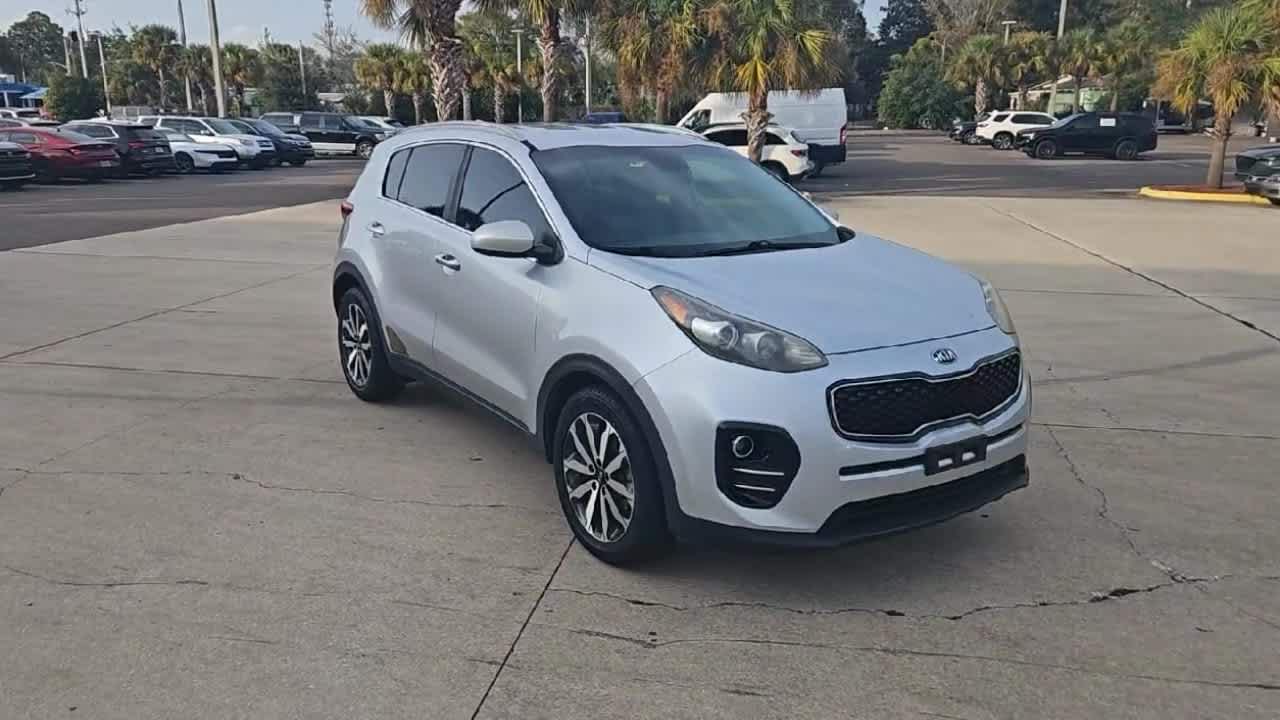 2017 Kia Sportage EX photo 2
