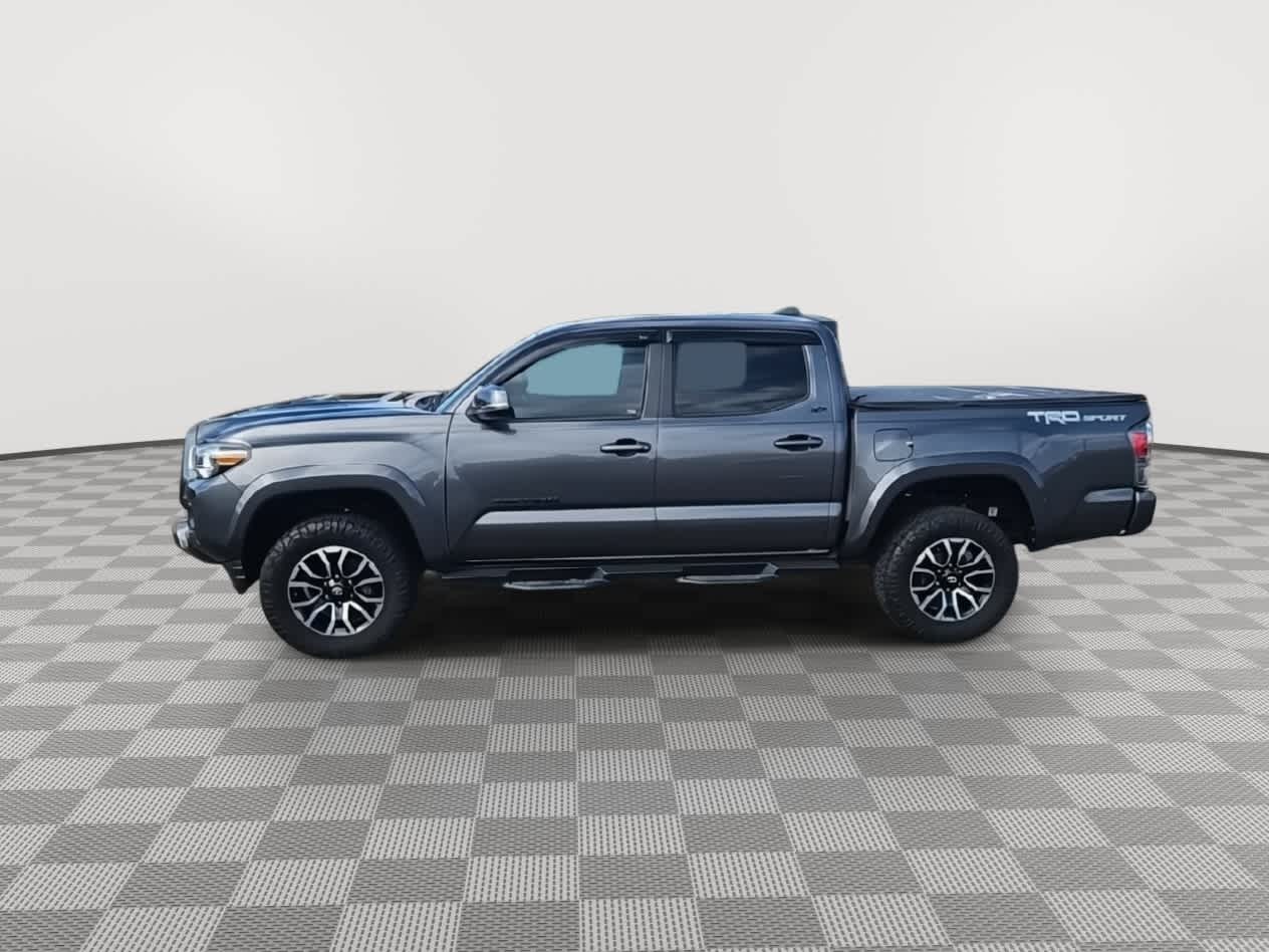 Thumbnail: 2021 Toyota Tacoma - 5