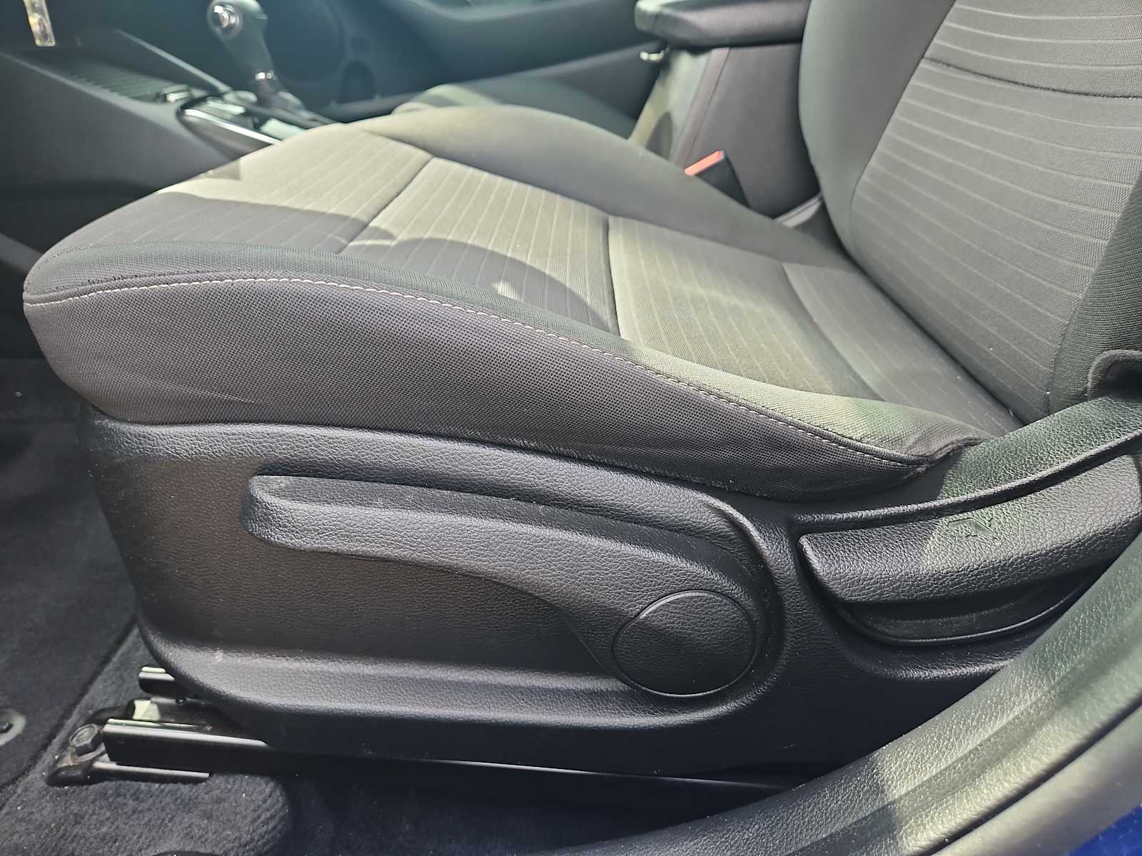 2018 Kia Forte LX 14