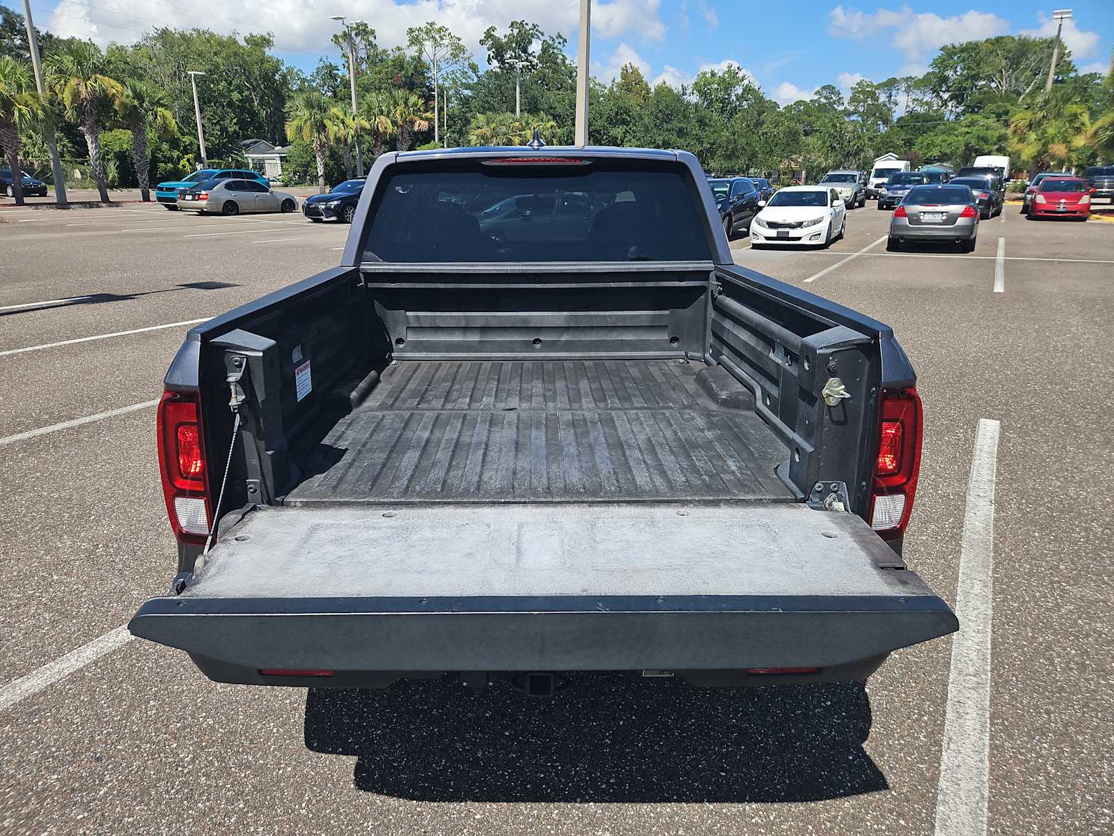 Thumbnail: 2017 Honda Ridgeline - 21
