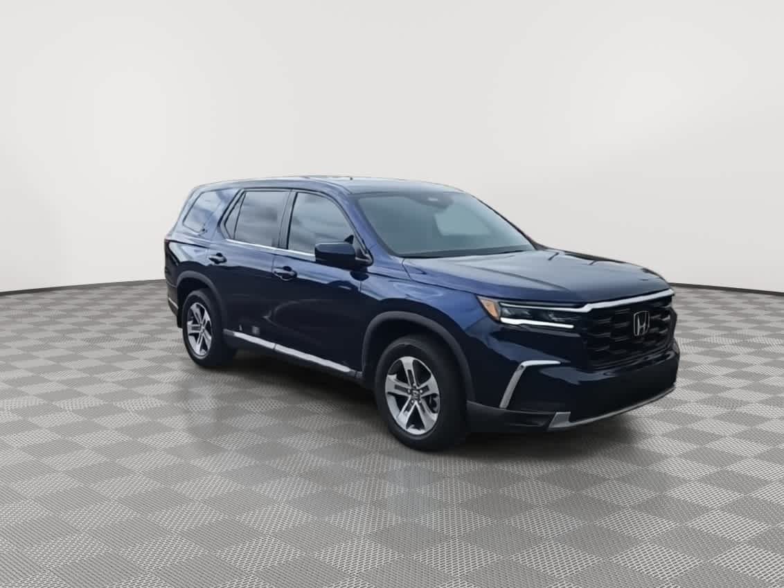 2024 Honda Pilot EX-L photo 2
