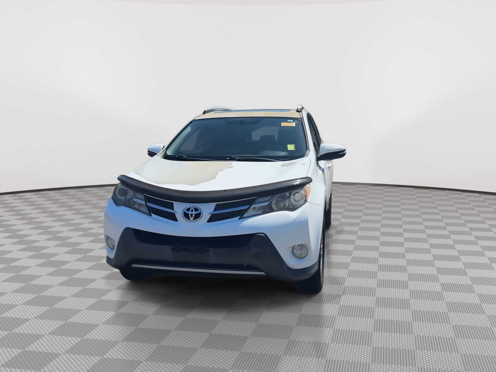 Thumbnail: 2014 Toyota RAV4 - 3