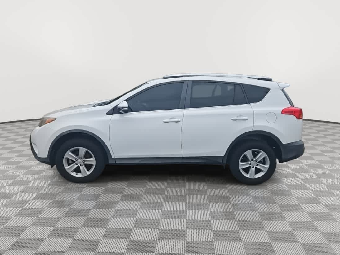 Thumbnail: 2014 Toyota RAV4 - 5